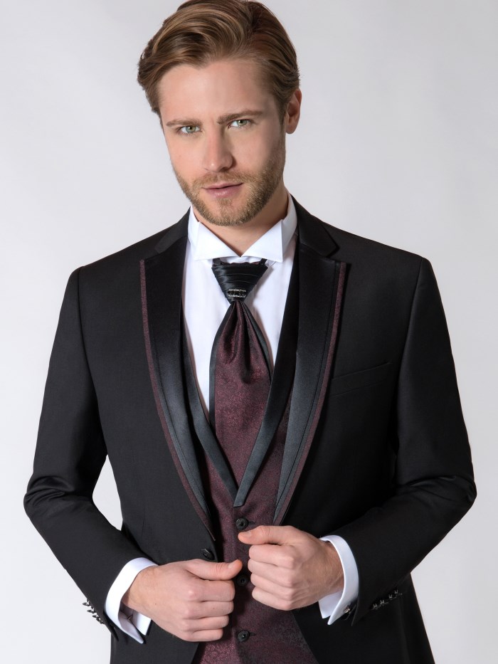 Groom dresses - M8